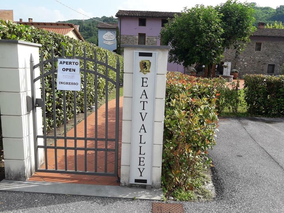 Antica Locanda San Leonardo 1554 Ghivizzano Exterior photo